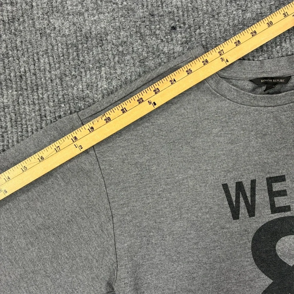 Banana Republic Wear And When Graphic Sweatshirt Mens Small Gray Pullover